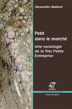 Petit dans le marché-0
